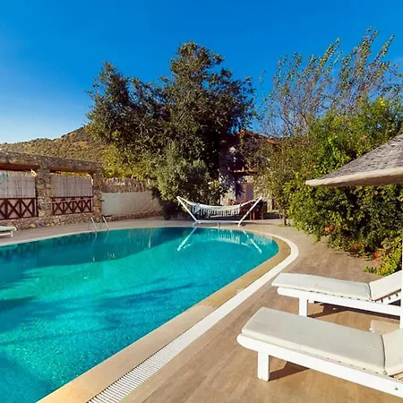 Kinali Sleeps 10 With Pool Air Con And Wifi Kinali (Aegean)
